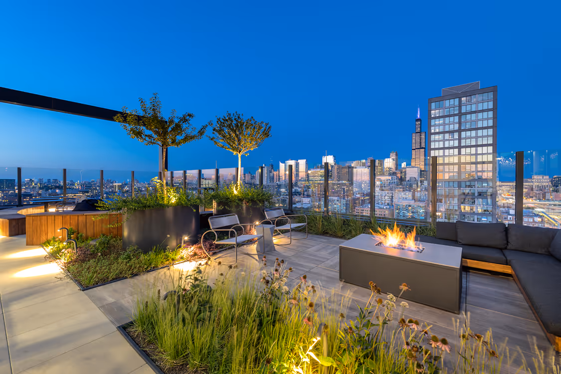 688b79ad049ef9607b73a078_Marquee_Avra_2